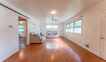 301 HALL St, Alton, MO 65606