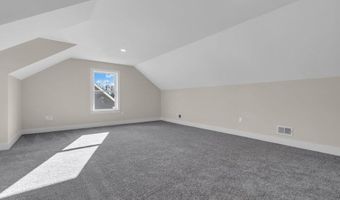 1 Potters Ct, Bayville, NJ 08721