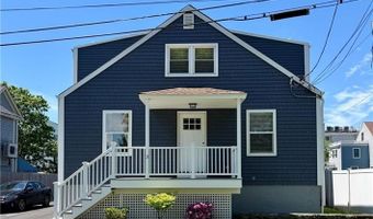3 Clinton St A, Newport, RI 02840