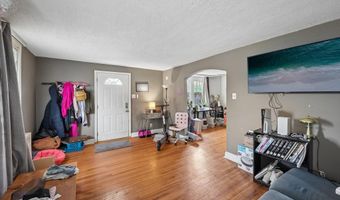 329 ALDAN Ave, Aldan, PA 19018