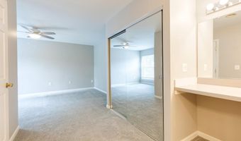 13 SILVERWOOD Cir 6, Annapolis, MD 21403