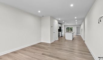 114 Red Lion Ct, Atco, NJ 08004