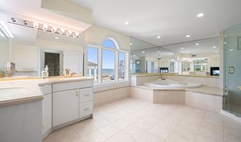 1100 Island Dr, Bayville, NJ 08721