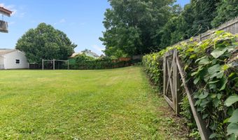 30 Lexington Ave, Brattleboro, VT 05301