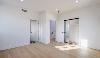 2404 S Cochran Ave, Los Angeles, CA 90016