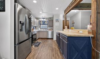 147 Iron Ore Ln, Barren Springs, VA 24313