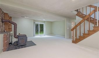 5 Spirketing St, Jamestown, RI 02835