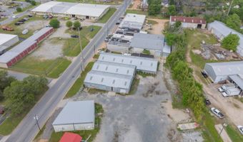 945 Pine Ave, Albany, GA 31701