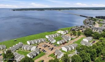 1010 Windrose Dr, Brandon, MS 39047