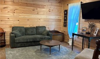 35 Bolton Ave, Alexandria Bay, NY 13607