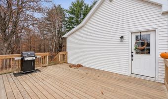 672 Riverside Dr, Augusta, ME 04330