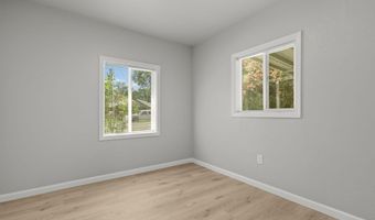 6937 Lady Smith Ave, Anderson, CA 96007