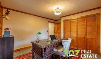 9 Falcon Dr, Cody, WY 82414
