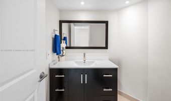 3754 NE 209th Ter, Aventura, FL 33180