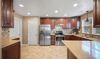 8343 Lost Valley Dr, Adams Twp., PA 16046