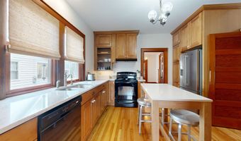 25 University Ter, Burlington, VT 05401