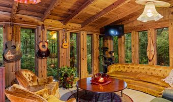 1373 Bridge St, Branchville, SC 29432