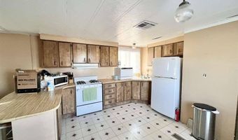 106 Manhattan Dr, Battle Mountain, NV 89820