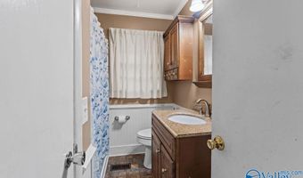 615 6th St NE, Arab, AL 35016