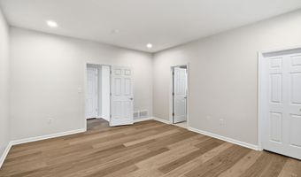 225 Mirage Blvd, Barnegat, NJ 08005