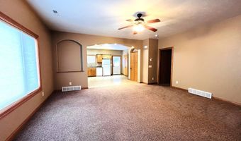 1916 Prospect, Aberdeen, SD 57401