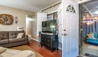 352 Coles Point Rd, Batesville, MS 38606