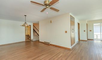 164 Park Pl, Arnolds Park, IA 51331