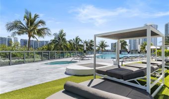 3250 NE 188th St LPH02, Aventura, FL 33180
