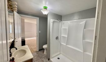 122 W Front St, Alburtis, PA 18011