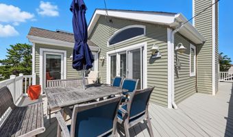 273 7th St, Avalon, NJ 08202
