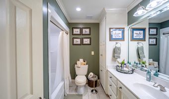 603 Newton Dr, Adel, GA 31620