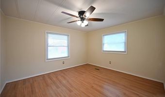 8684 Cunningham Sarles Rd, Borden, IN 47106