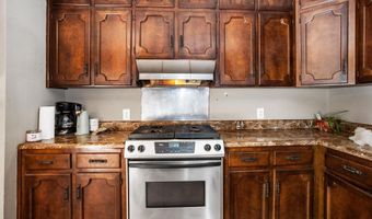 1405 VALLEY Pl, Anniston, AL 36207