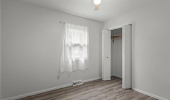 118 W Hawley St, Amboy, IL 61310