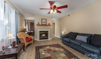 806 Abbey Cir, Asheville, NC 28805