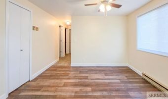 453 Yvonne St, Arco, ID 83213