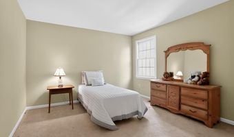 70 HOGAN Ln, Ambler, PA 19002