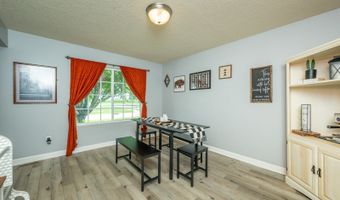 550 25th St SE, Altoona, IA 50009