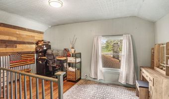 172 26th St, Allegan, MI 49010