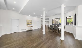 5636 Meadow Ln, Ann Arbor, MI 48105