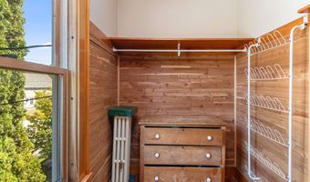 49 Hill St, Barre, VT 05641