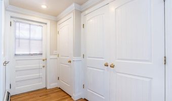 26 Columbia St, Ansonia, CT 06401