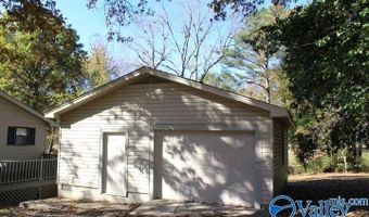 1011 9th St NW, Arab, AL 35016