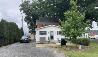 1065 Burns Ave, Altoona, PA 16601