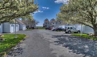 204 BELLEVUE Ct 204, Narragansett, RI 02882