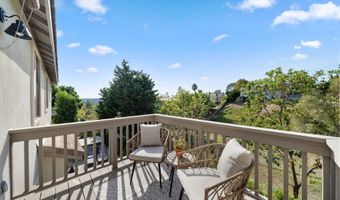 2364 Summerwind Pl, Carlsbad, CA 92008