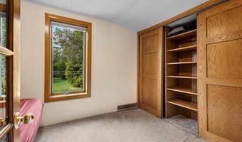 285 Division St, Algoma, WI 54201