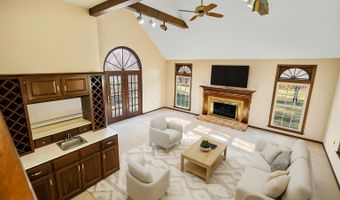 4 Westminster Dr, Annandale, NJ 08801