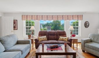 71 Reservoir Ave, Andover, NJ 07801