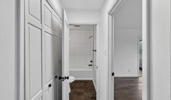 4570 MACARTHUR Blvd NW 208, Washington, DC 20007